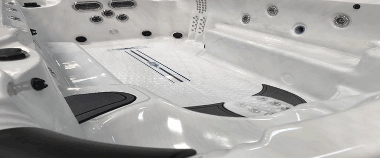 Cal Grip™ for hot tubs in Pasadena